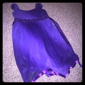 Girl’s formal dress